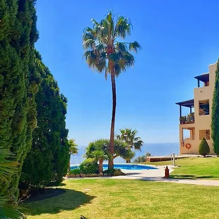 New Alquibla Gardens, Terrace & Pool Apartment Benalmadena