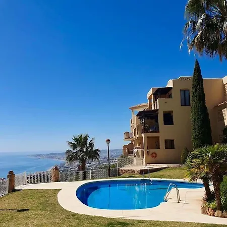 Apartment New Alquibla Gardens, Terrace & Pool Benalmadena