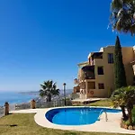 شقة New Alquibla Gardens, Terrace & Pool بينالماذينا