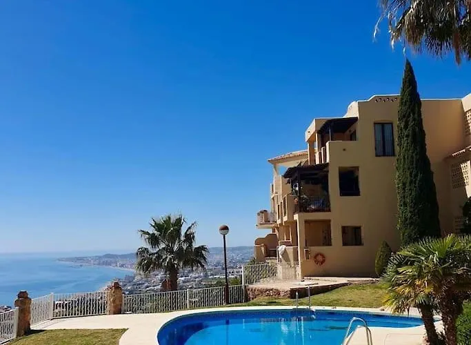 Apartament New Alquibla Gardens, Terrace & Pool Benalmádena