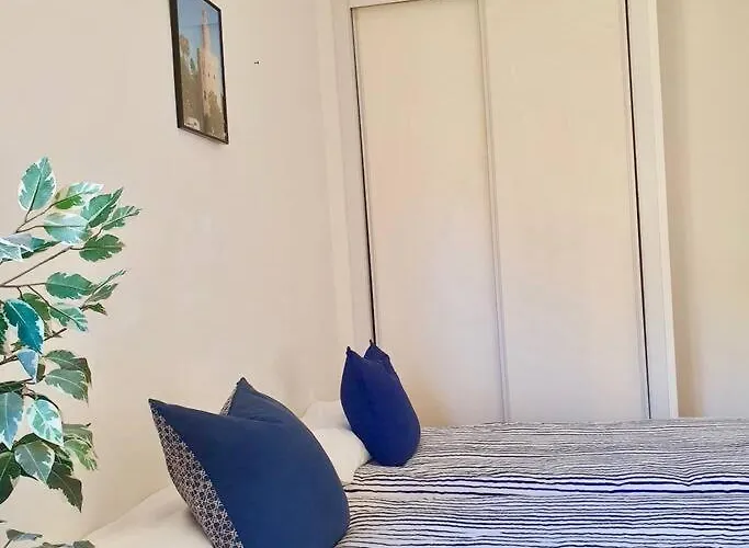 New Alquibla Gardens, Terrace & Pool Apartament *